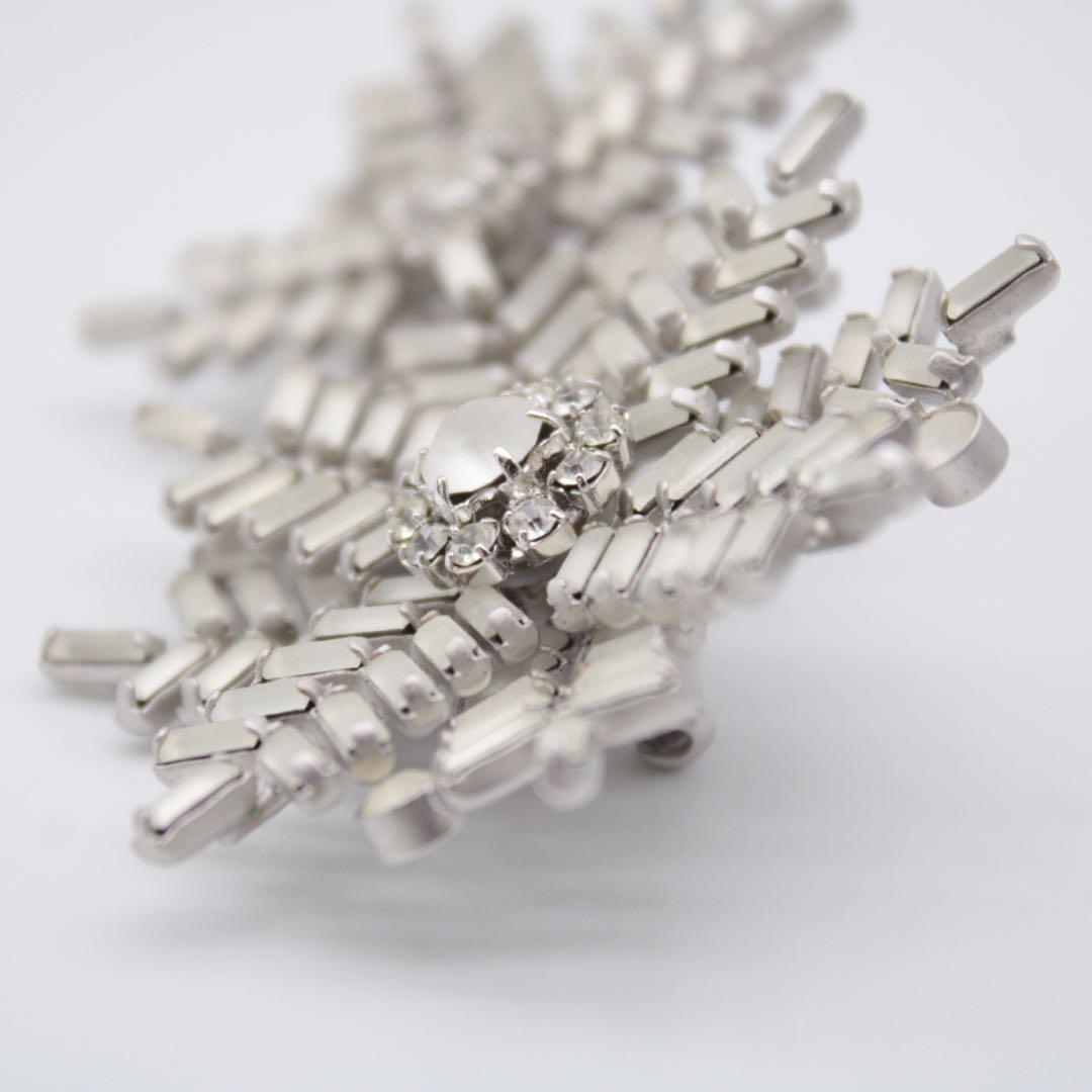 希少美品 FOXEY フォクシー クリスタルブローチ 雪結晶 シルバー 結婚式