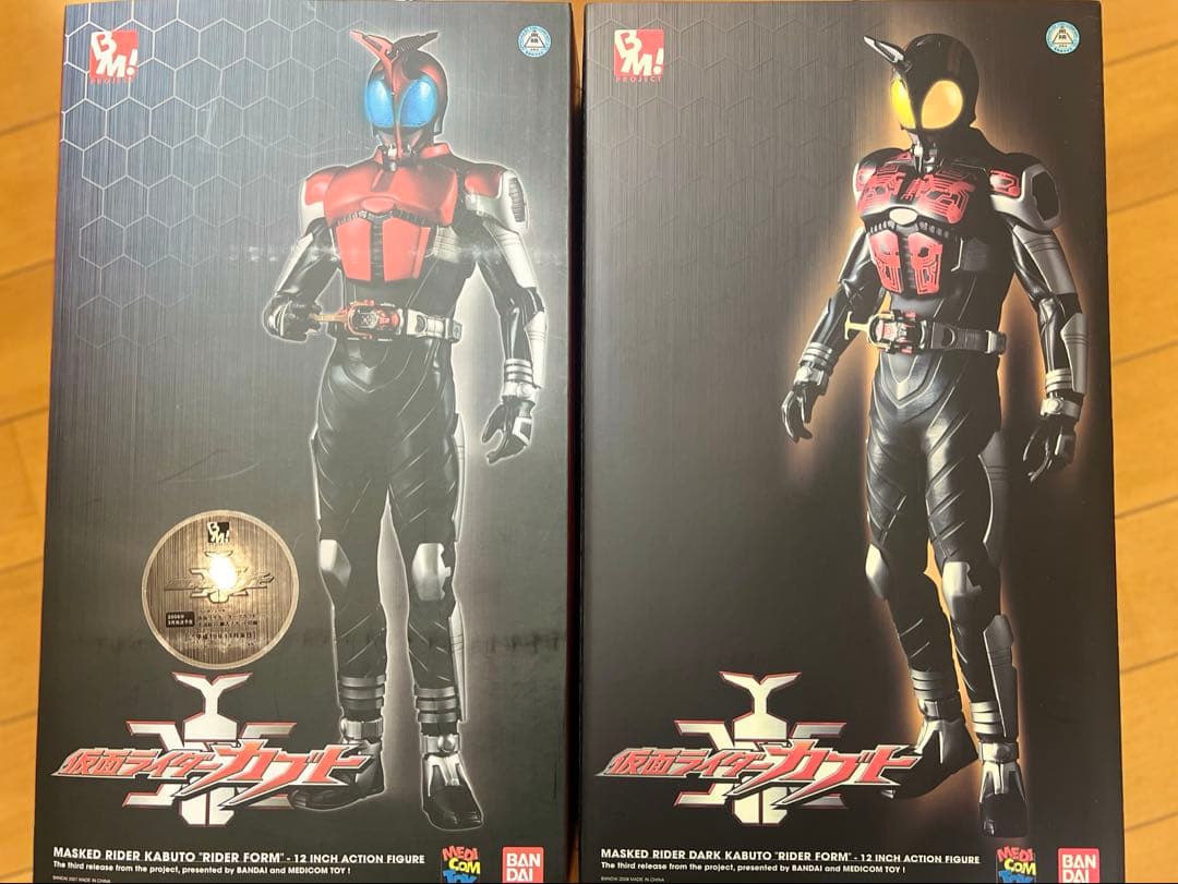 RAH仮面ライダーカブト、ダークカブト2体セット