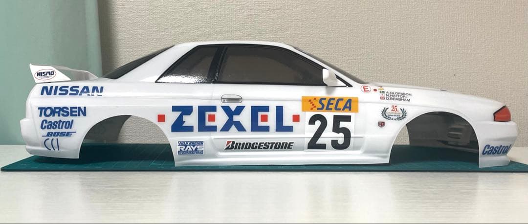 タミヤラジコンボディ　ゼクセルR32GTR