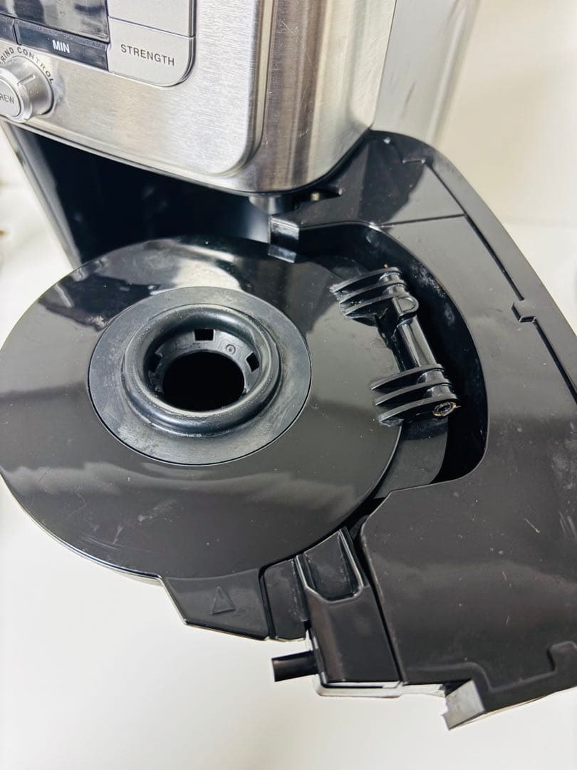 Cuisinart クイジナート 全自動コーヒーメーカー DGB-850PCJ