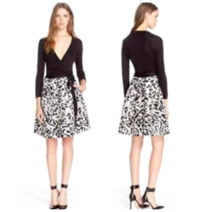 値下げ❗️希少❗️ダイアンフォスティンバーグ♥︎∗*゜ラップワンピース