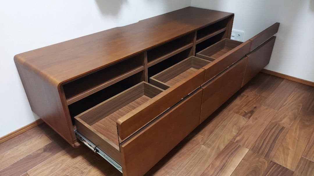 テレビボード/テレビ台