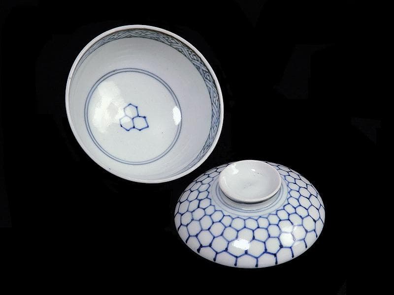 古伊万里　染付　亀甲紋の図　蓋茶碗　江戸期　E212AS-fbip