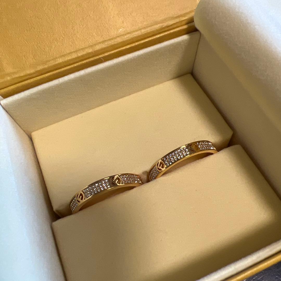 FENDI ゴールドトーン ストーン付きピアス