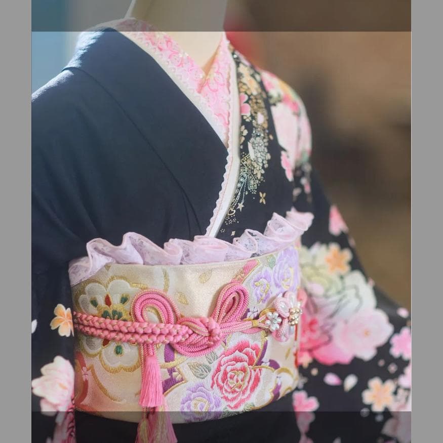 【くみこさま専用】振袖セット　美品　ピンク×黒　バラ　かわいい