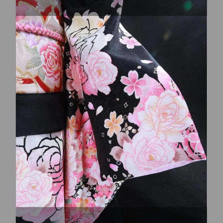 【くみこさま専用】振袖セット　美品　ピンク×黒　バラ　かわいい