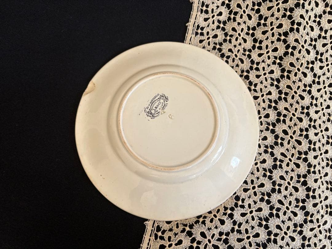 フランスアンティーク クレイユモントロー レリーフリムデザート皿