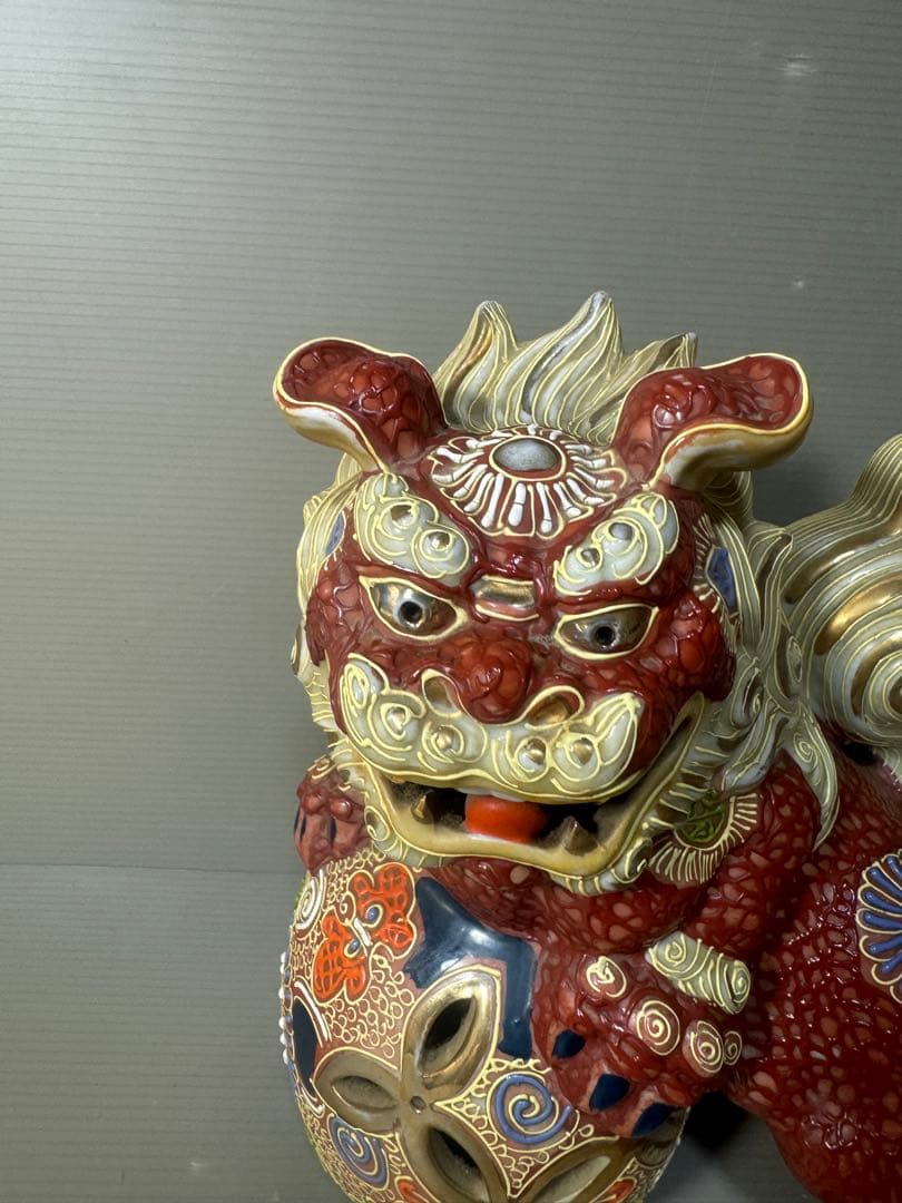 2494 九谷焼 玉乗り獅子 狛犬 シーサー 置物 開運 魔除け 縁起物 骨董品
