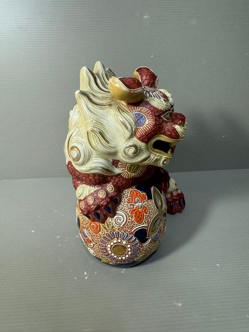 2494 九谷焼 玉乗り獅子 狛犬 シーサー 置物 開運 魔除け 縁起物 骨董品