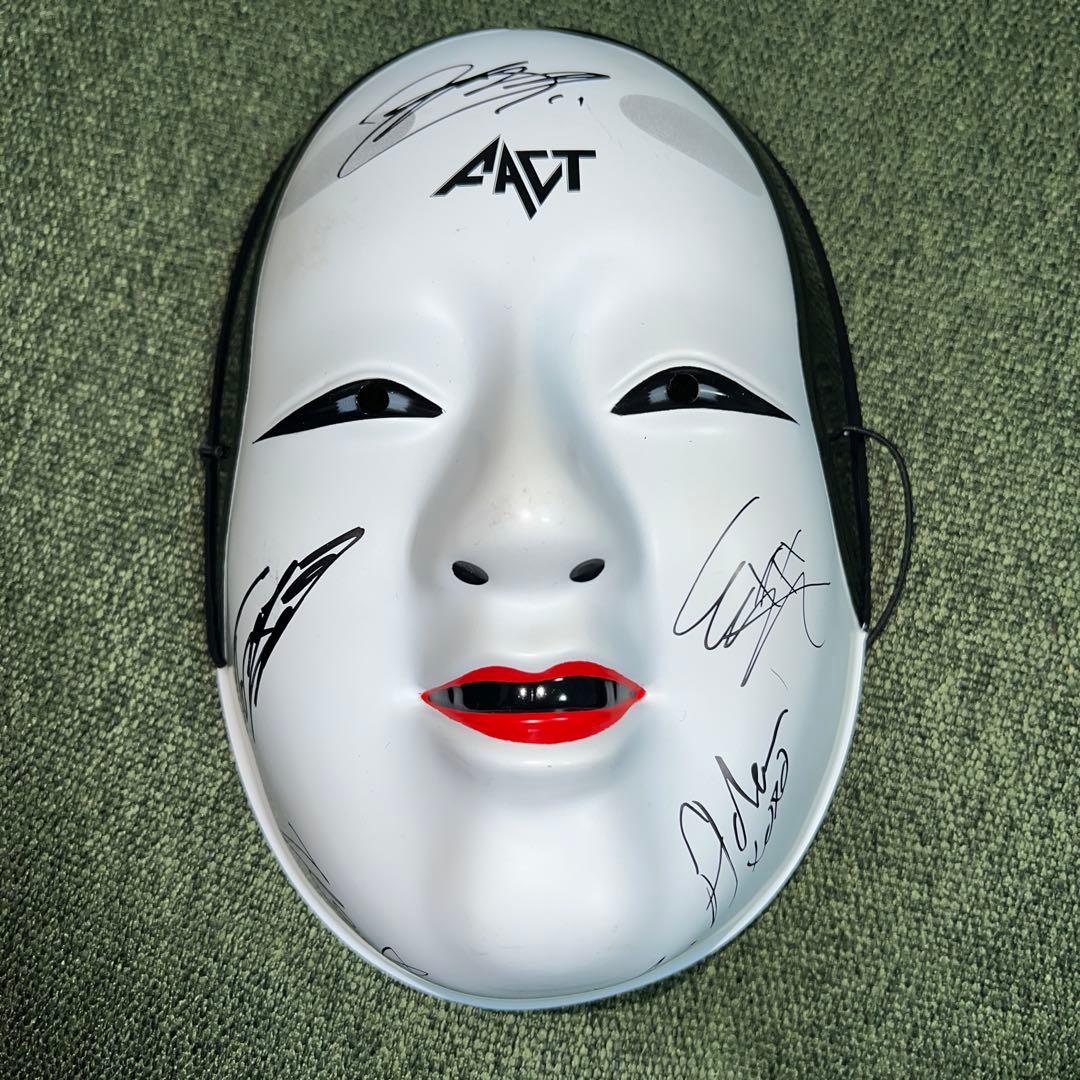 FACT サイン入り能面