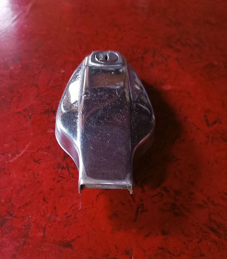 SR400 初期型 タンクキャップ ムール貝 鍵付き