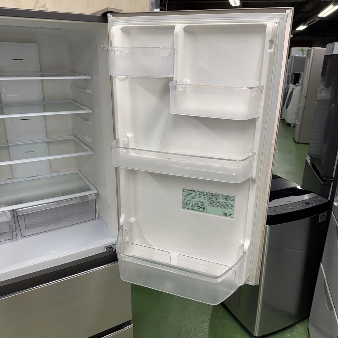 158 大型冷蔵庫　300L強　自動製氷機付　右開き　関東配送　美品　日立