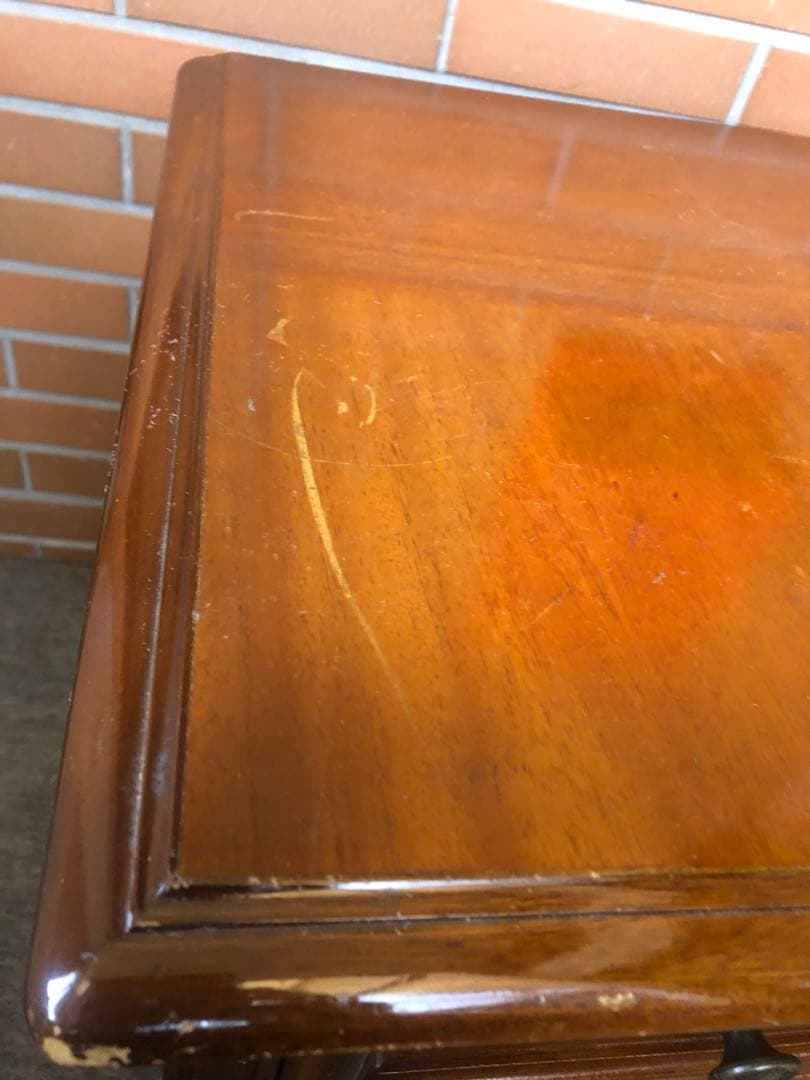 チェスト　ヨーロピアン風　アンティーク調　ヴィンテージ　花台　フラワースタンド