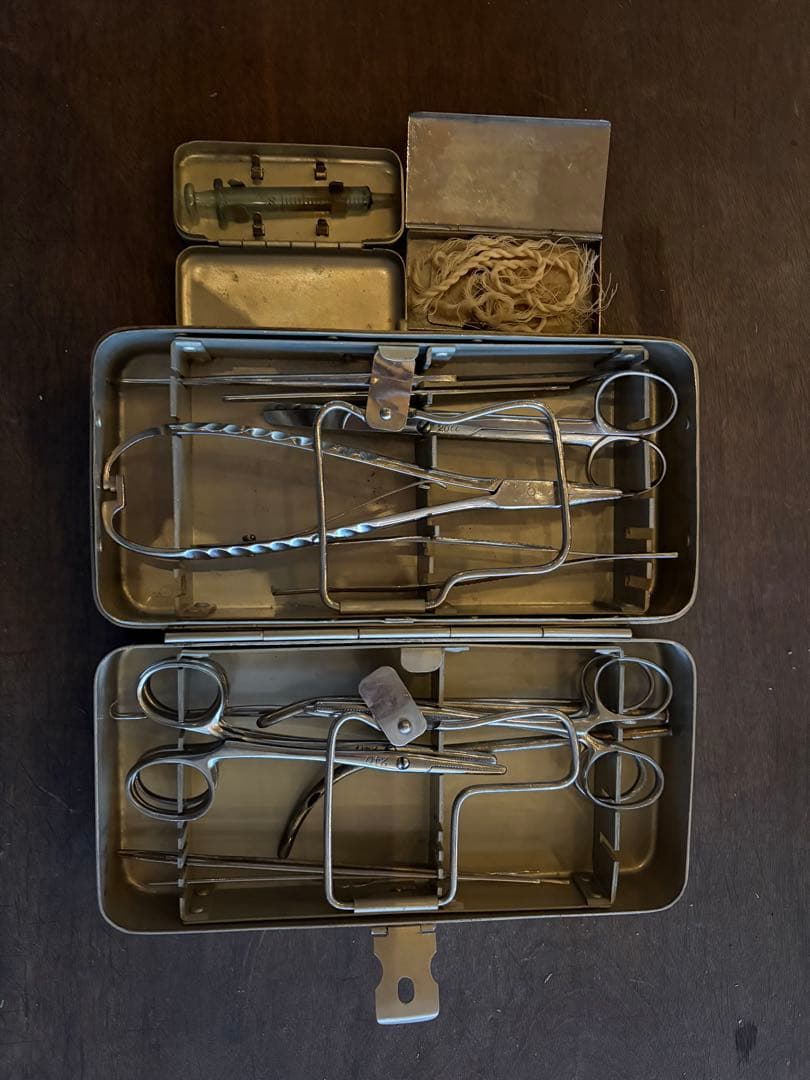 レ*ド様 ④ 旧日本軍 携帯外科器 野戦手術器 軍医 手術セット ミリタリー