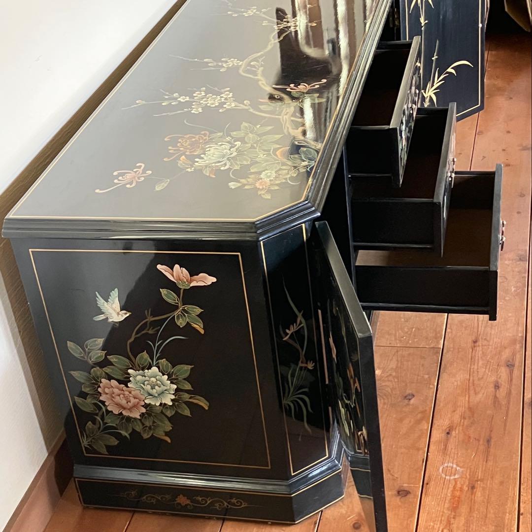 黒い花柄の木製箪笥 キャビネット ヴィンテージ 稀少 中古家具 チェスト