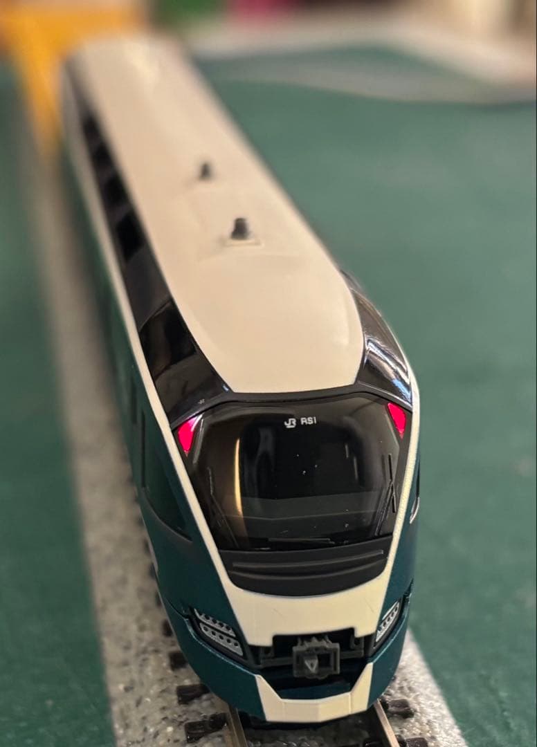 KATO 10-1644 E261系「サフィール踊り子」 8両セット