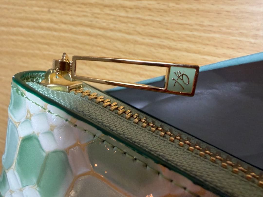 あすやすママさん専用　ハースケジュール　二つ折り財布 ミントグリーン