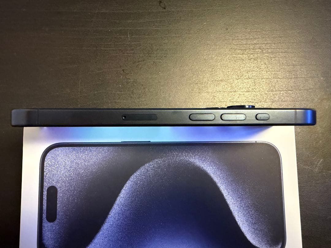 [美品] Apple iPhone 15 Pro 256GBブルーチタニウム