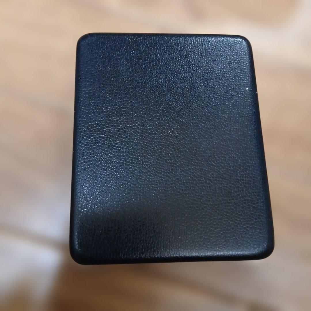 日本赤十字社 銀色有功章 バッジ 勲章 徽章 胸章 記章 メダル