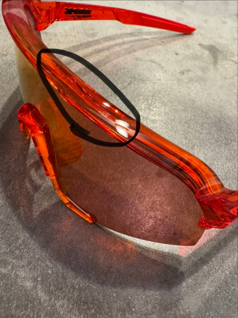 100% ワンハンドレッド　サガン　S3