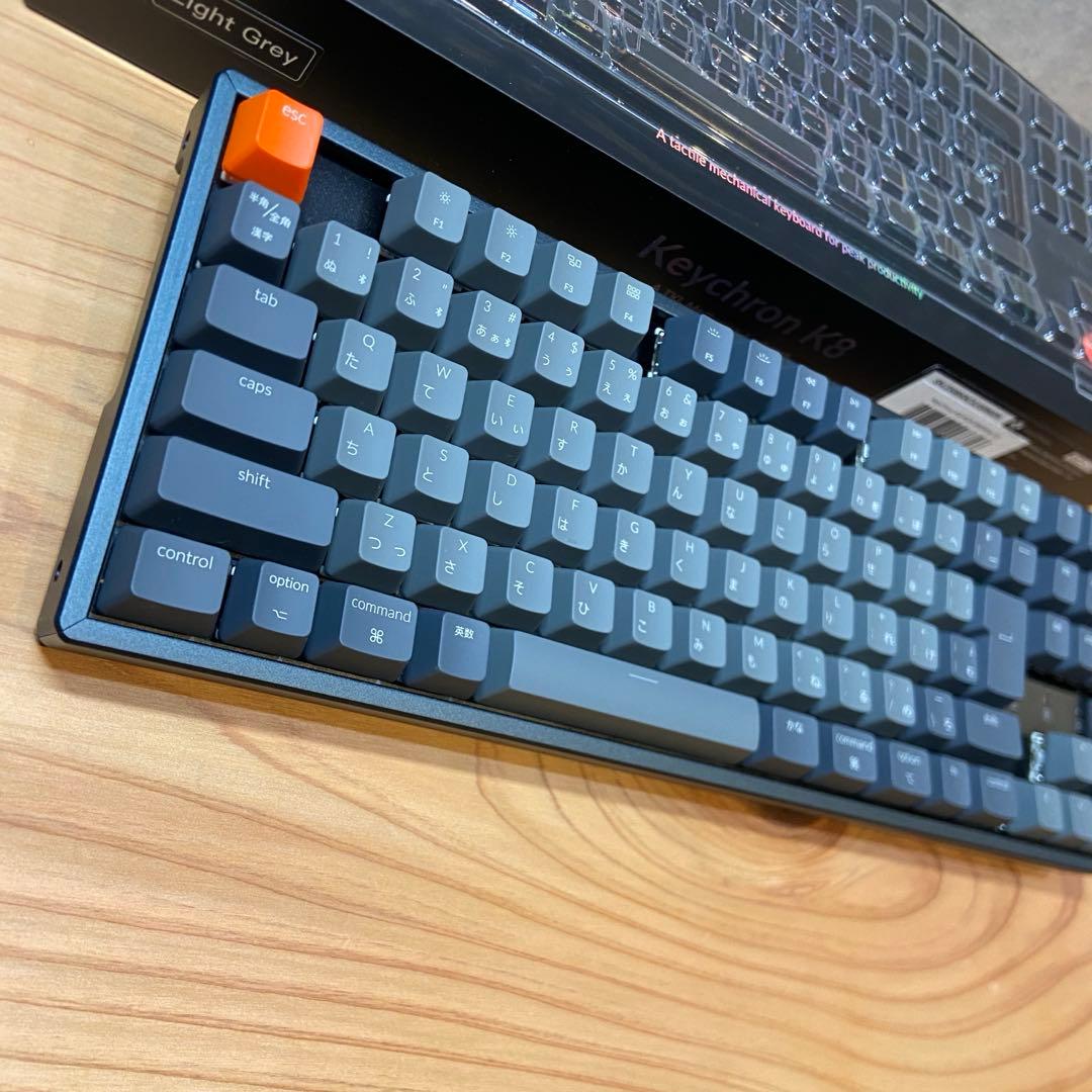 【美品】Keychron K8 赤軸 日本語配列 キーボード 本体