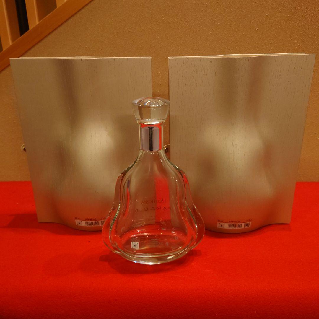 Hennessy PARADIS 空瓶 空箱