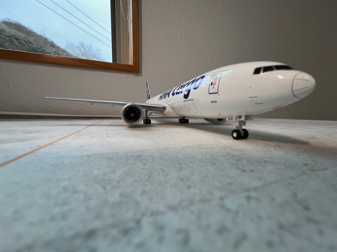 完成品！ANA Cargo Boeing 777F 1/200 全日空商事