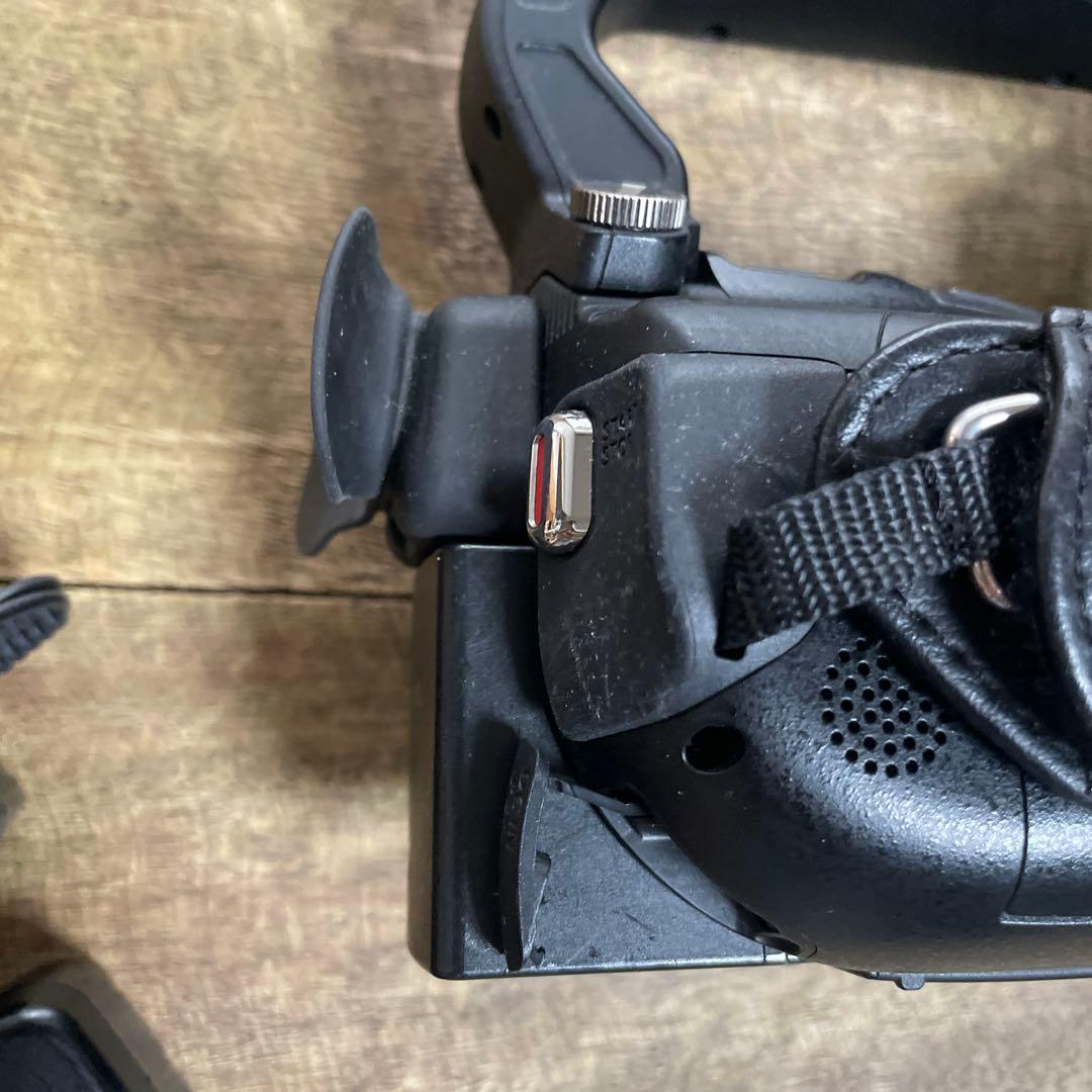 中古ジャンクCanon XA10 業務用ビデオカメラ（XLRハンドルユニット付）