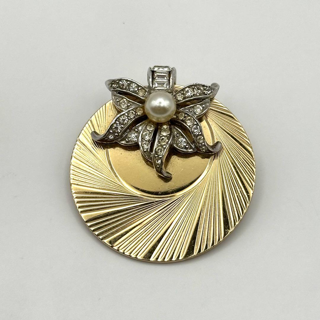 【希少】BOUCHER ブーシェ ブローチ フェイクパール ゴールド