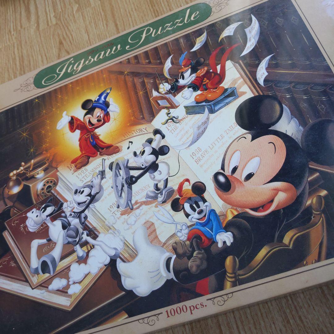 【希少品】東京ディズニーランド　パーク限定　1000ピース　歴代ミッキー