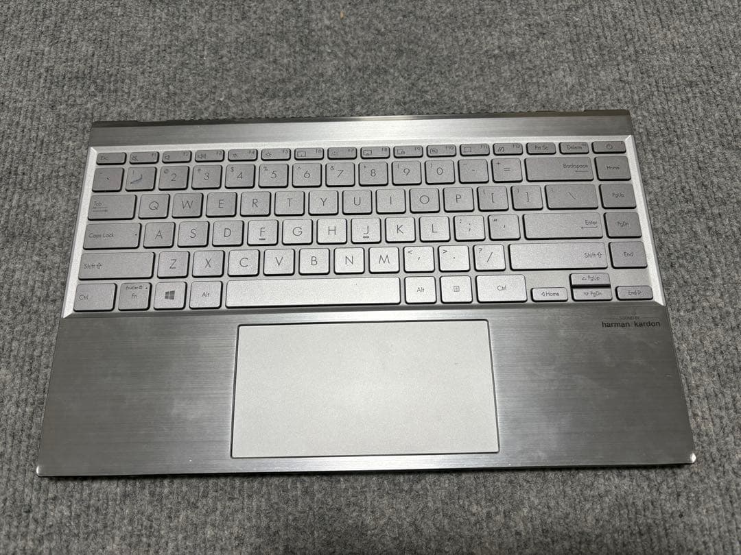 ASUS Zenbook Q408UG ジャンク動作品dGPU(MX450)内蔵
