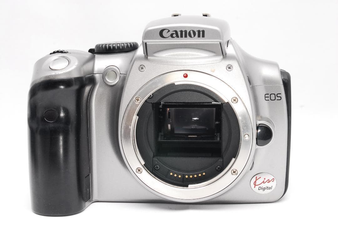 Canon EOS Kiss Digital ♥デビュー機に♥ 一眼レフ
