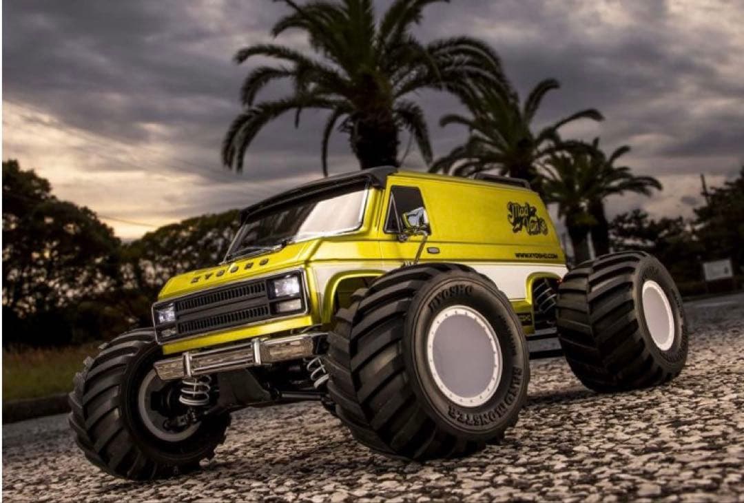 京商　マッドバン　ve ブラシレス　トラクサス　超高級ピニオンギヤ付き