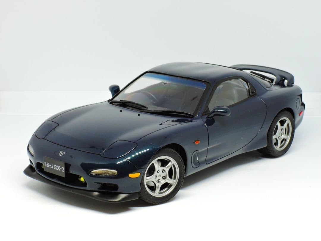 【プラモデル完成品】タミヤ 1/24 アンフィニ RX-7 タイプR