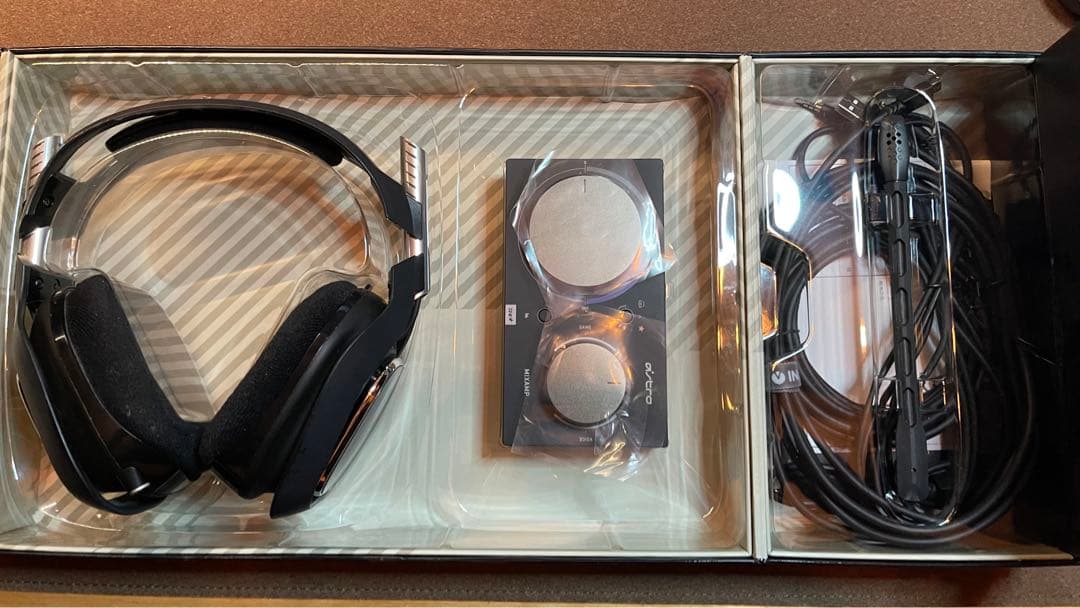 ヘッドホン ASTRO Gaming A40 TR + MIXAMP PRO TR