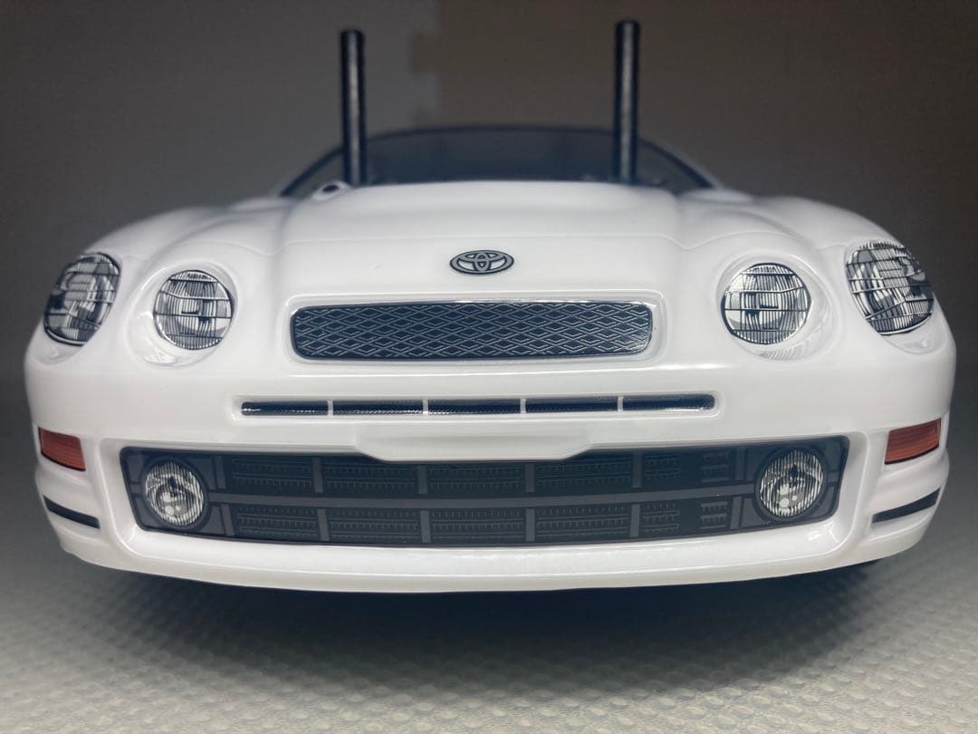 タミヤ　TT-02シャーシ　セリカ　GT-FOUR ST205 ボディ付き