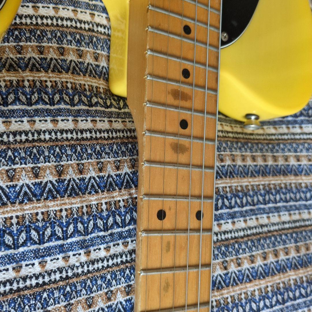 Bacchus エレキギター イエロー