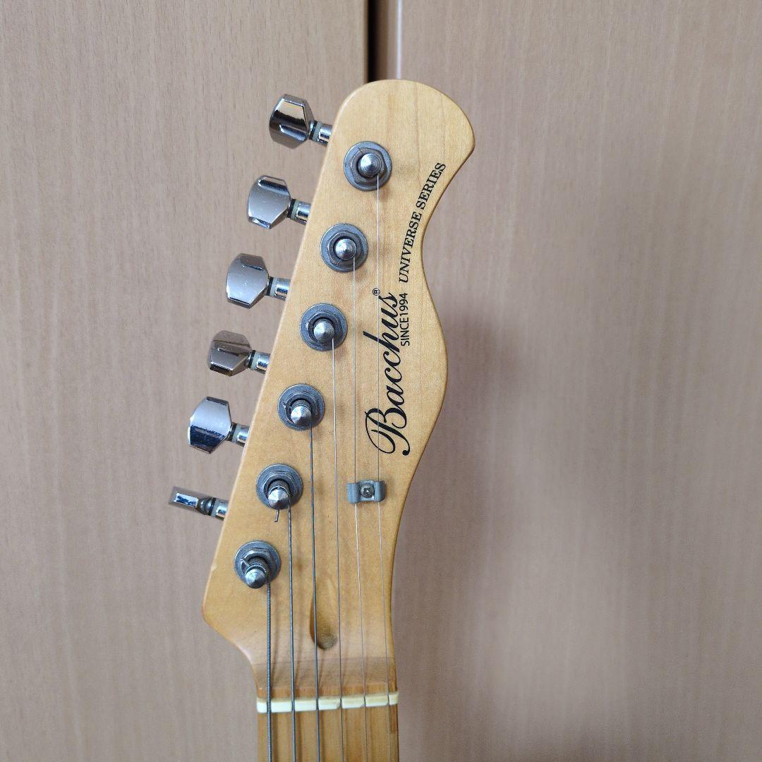 Bacchus エレキギター イエロー