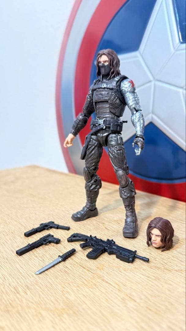 MARVEL LEGENDS ウィンターソルジャー/ML バッキー