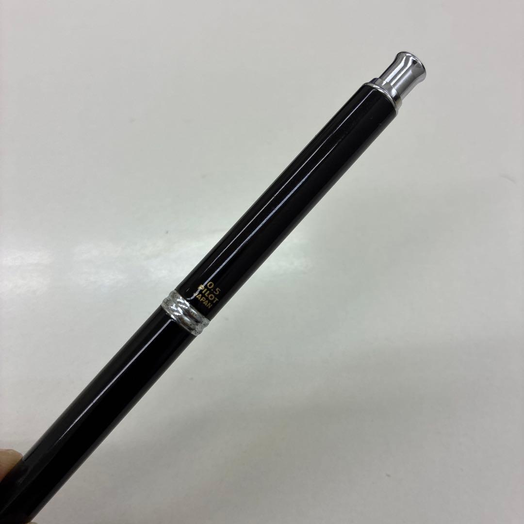 黒のシャープペンシル 本体