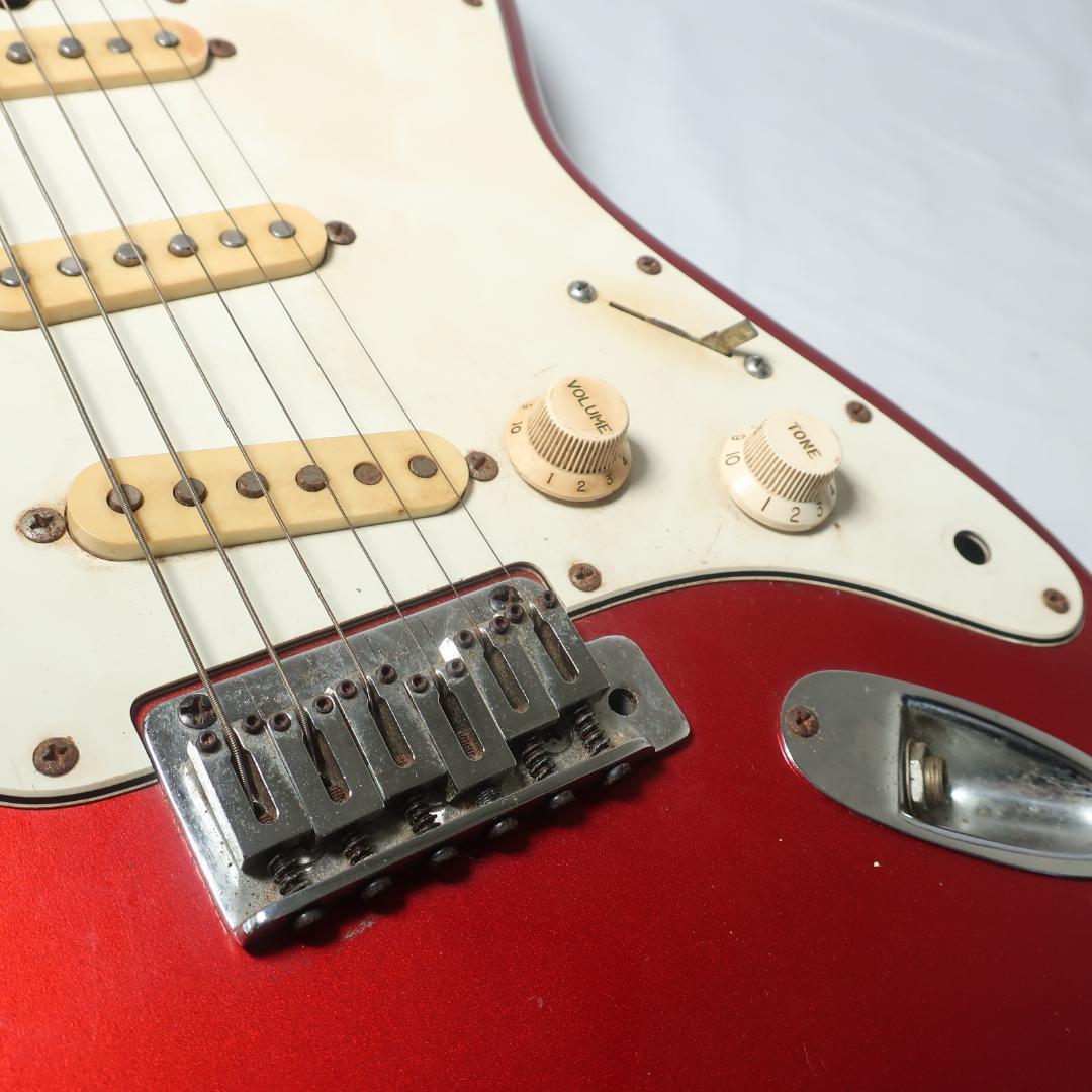 Valley Arts Guitarsペグ装備 ストラトキャスタータイプ ギター