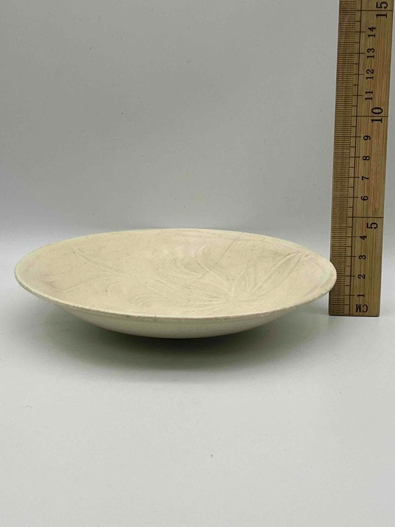 宋時代 定窯　白磁刻花皿 小盤　茶道具　繊細　唐物　古物(E-88)