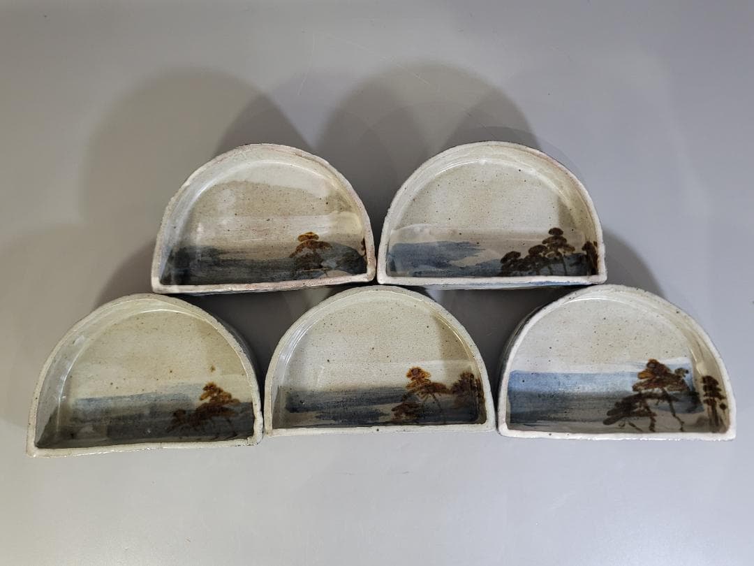 懐石器 半月 松の絵 向付 水月窯 豊蔵 共箱 DT559