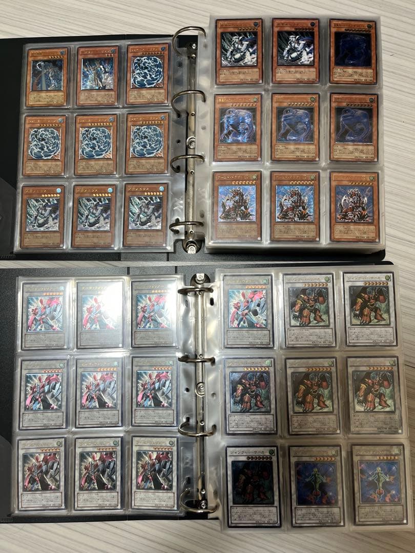 遊戯王　レリーフ　ホログラフィックレアのみ　まとめ　大量　引退　合計2475枚