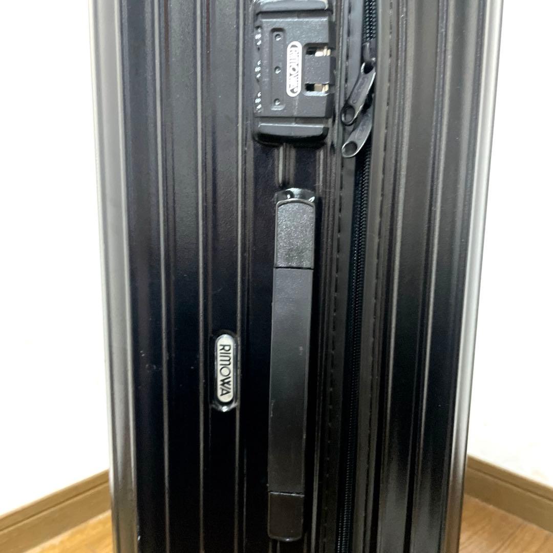 RIMOWA リモワ　82L サルサ　キャリーケース　2輪　851.70 黒