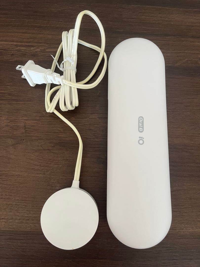 オーラルビーoralbiO 電動歯ブラシ本体 ホワイト 充電器付き