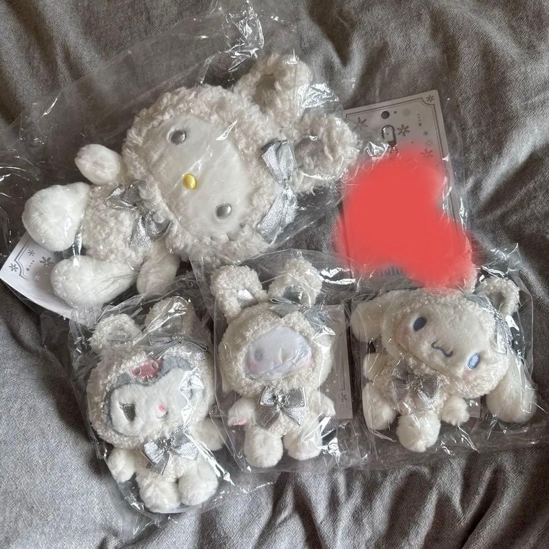 ハローキティ スノーラビット ぬいぐるみ マスコット サンリオ　シナモン クロミ