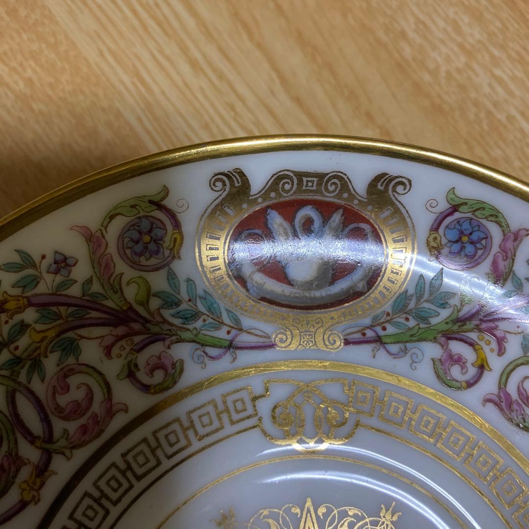 セーブル スープカップとソーサー