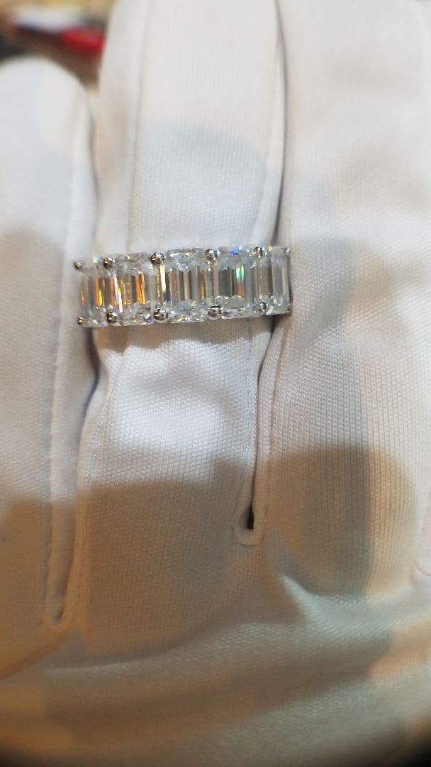 K！新作リング♡最高級モアサナイト エメラルドカットハーフエタニティ