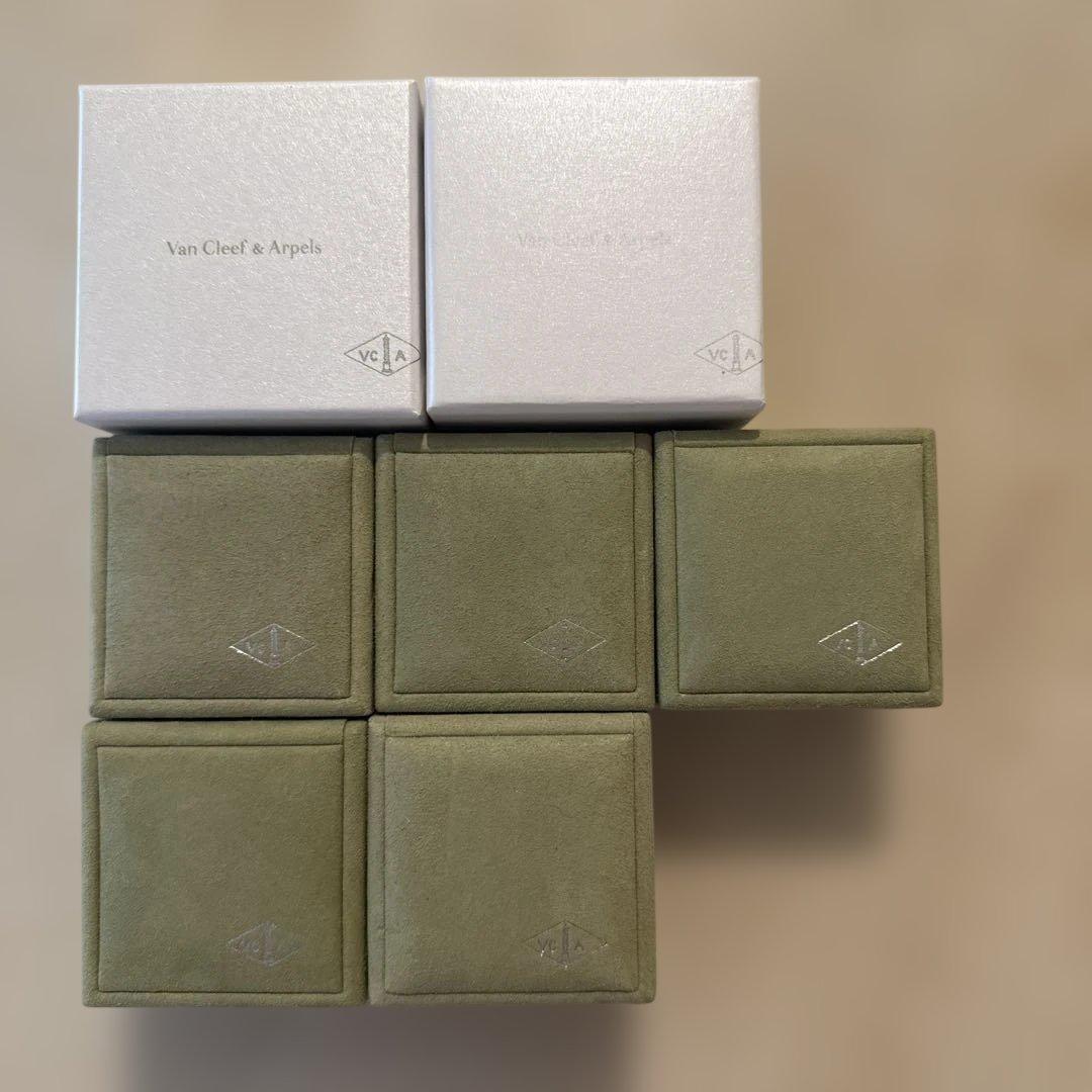 【Van Cleef & Arpels】空箱まとめ売り♡